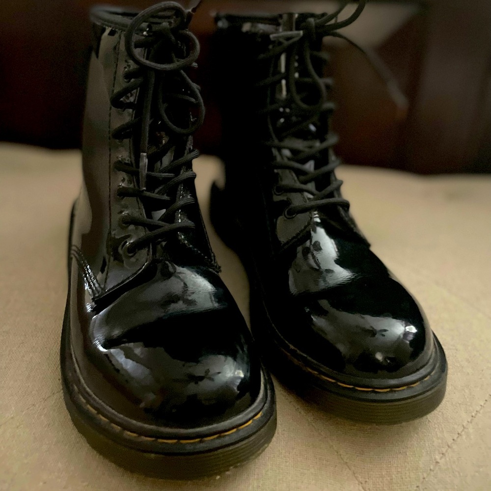 Dr. Martens Combat Boot